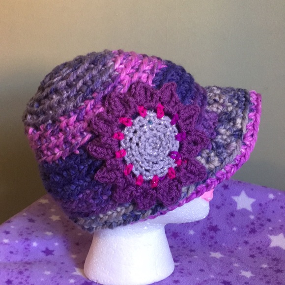 Hand Crafted Other - Extremely warm Flower derby hat medium